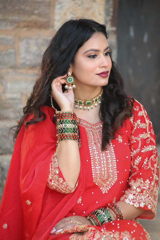 Fadia فادية Gold Plated Tyaani Kundan Choker Set with Doublet Stone in Green
