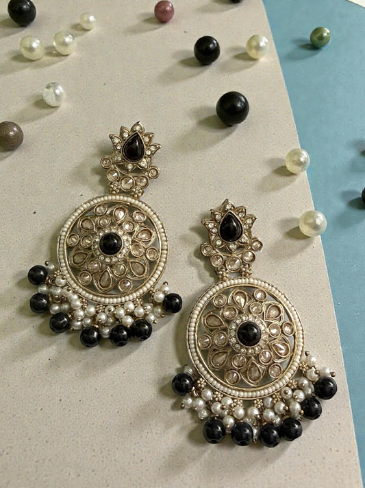 Aamina آمنة Polki Earrings in Black