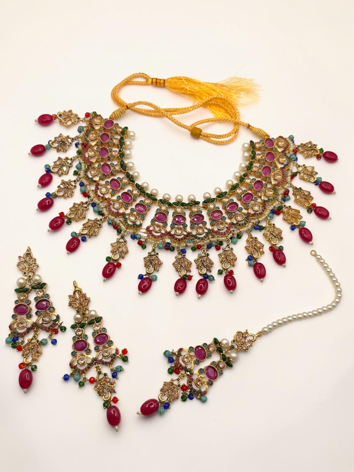 Husna حسنى Naurathan Bridal Set in Multicolor