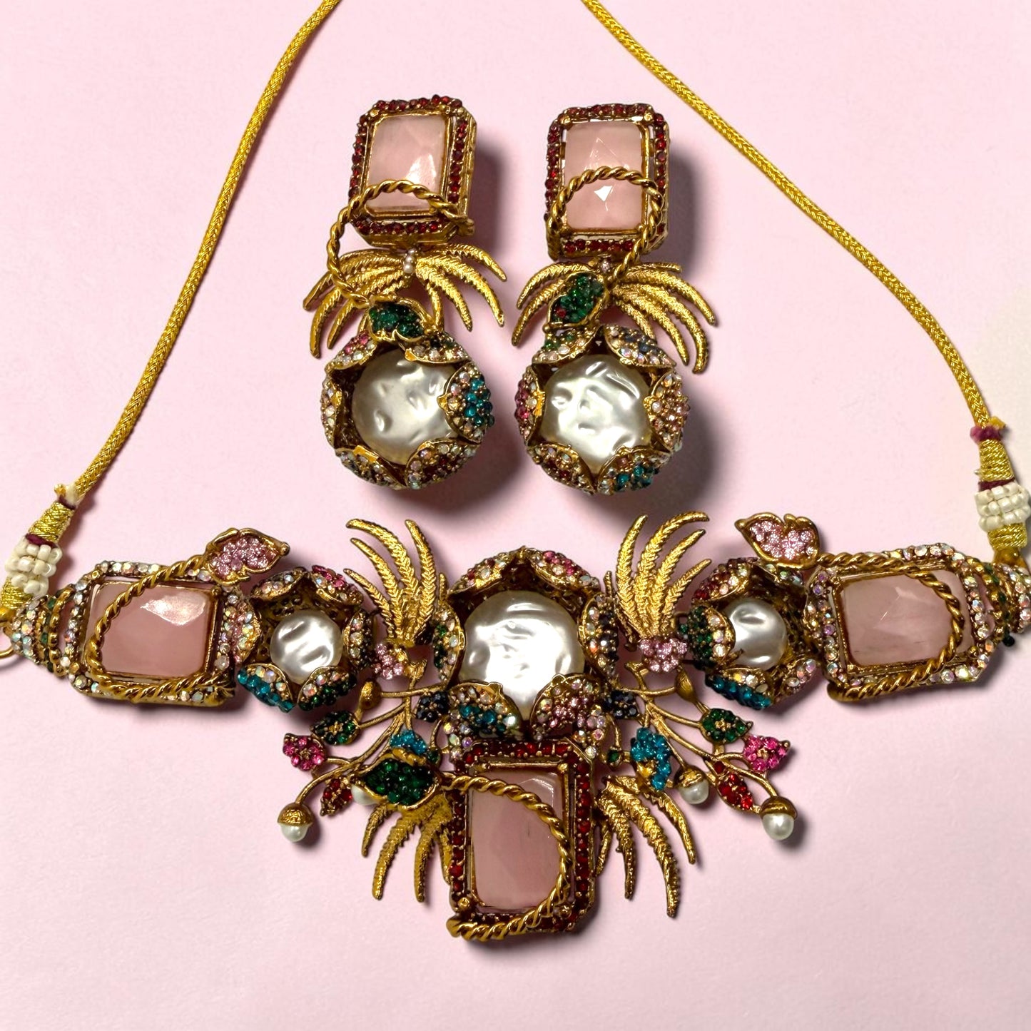 Dilan Turkish Choker Set in Pink