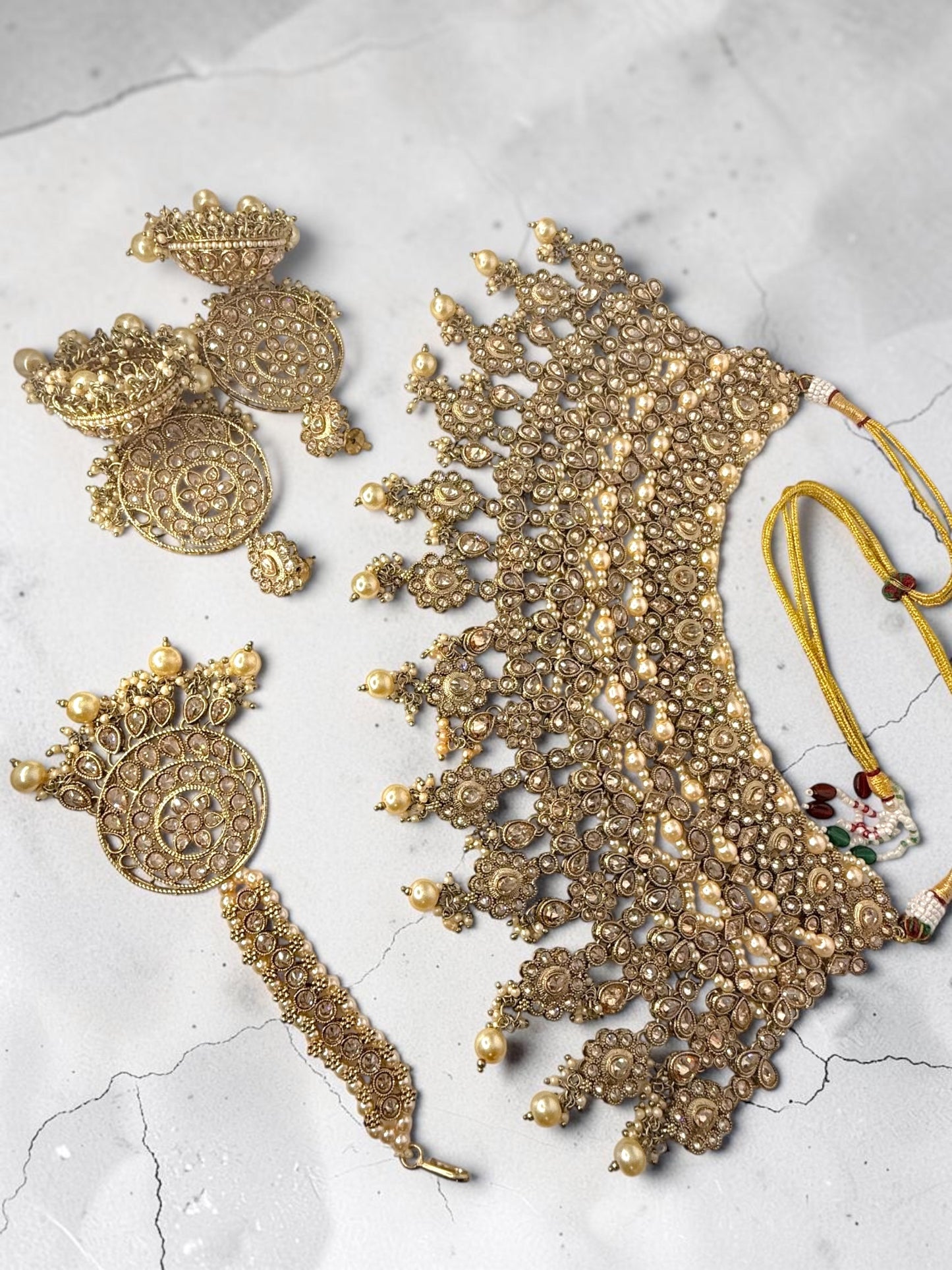 Sabira صابرة Premium Diamond Polki Bridal Set in Gold