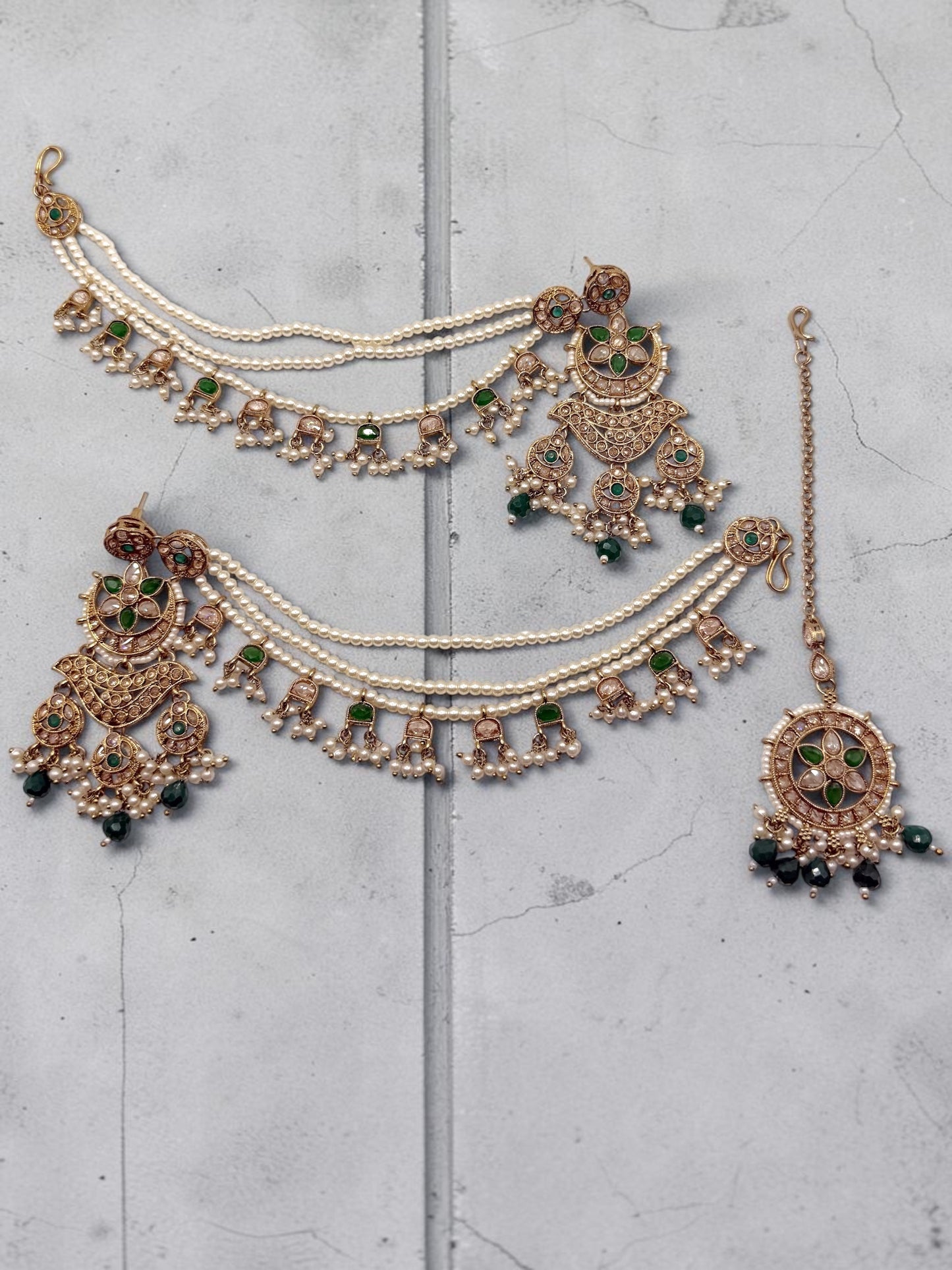 Ambalika अंबालिका Polki Earring Saharay in Green