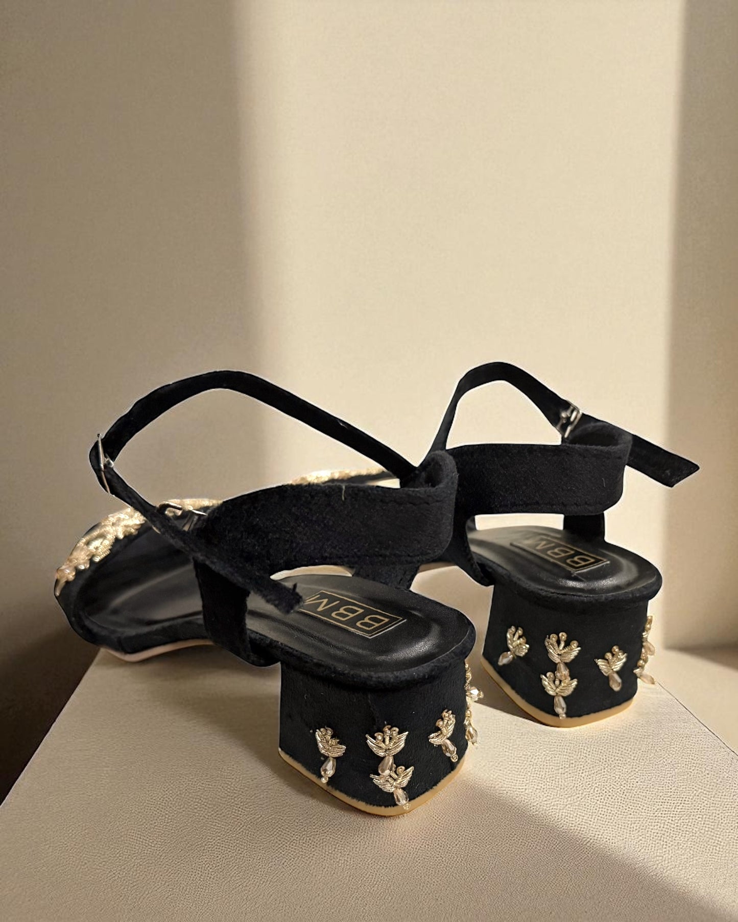 Arwa أروى Heels in Black