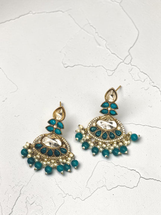 Fatinah فاتنة Kundan Earrings in Teal