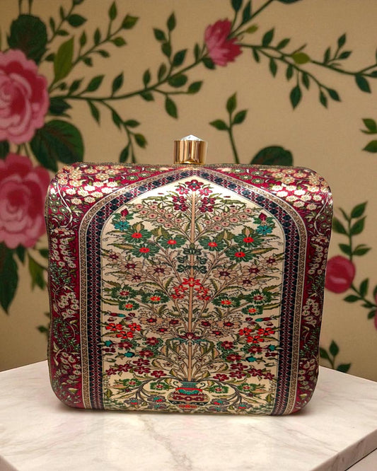 İrem إيريم Turkish Square Clutch