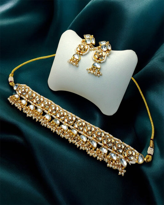 Ranya رانية Paachi Kundan Choker Set in Gold - 22k Gold Plated