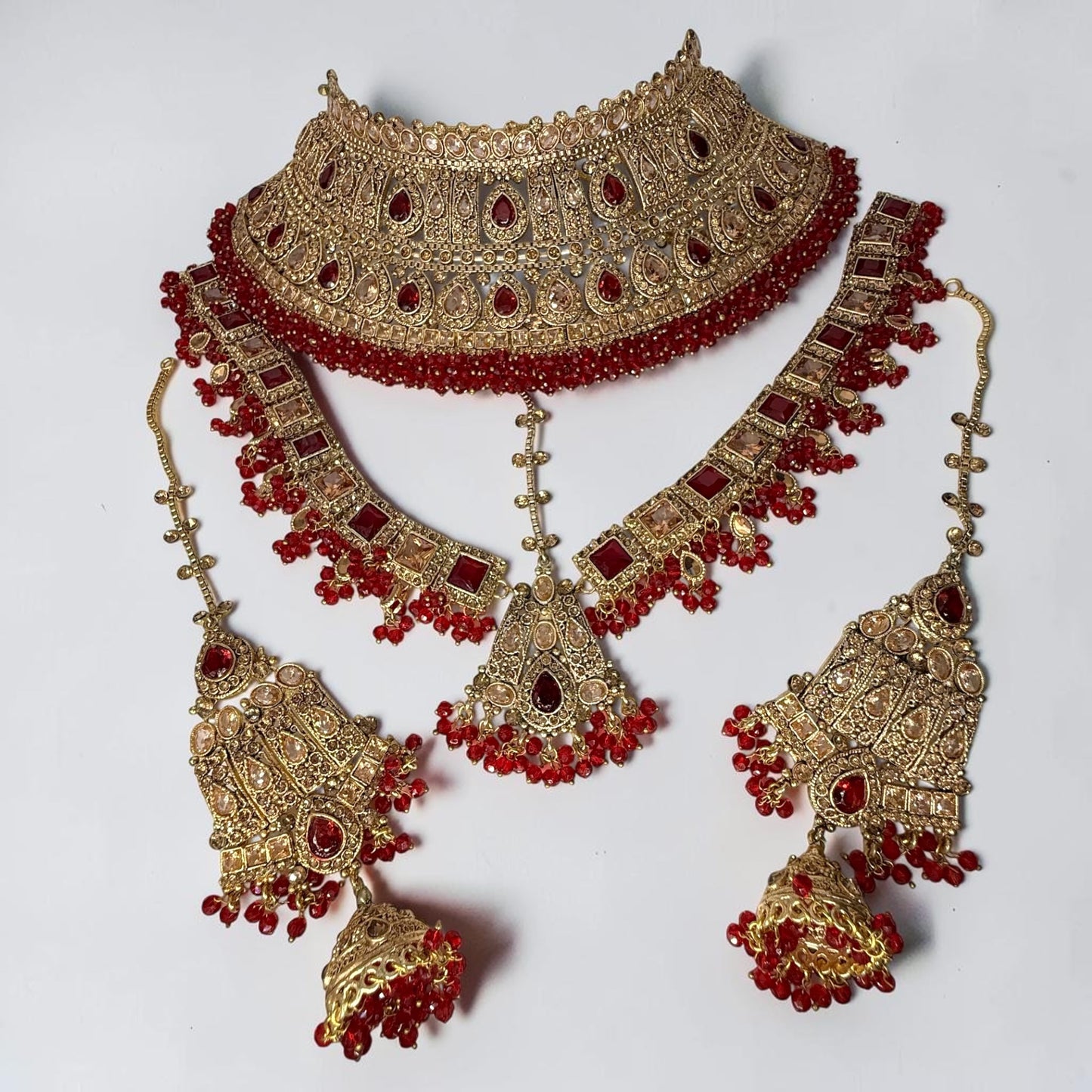 Husna حسنى Bridal Set with Matha Patti in Red