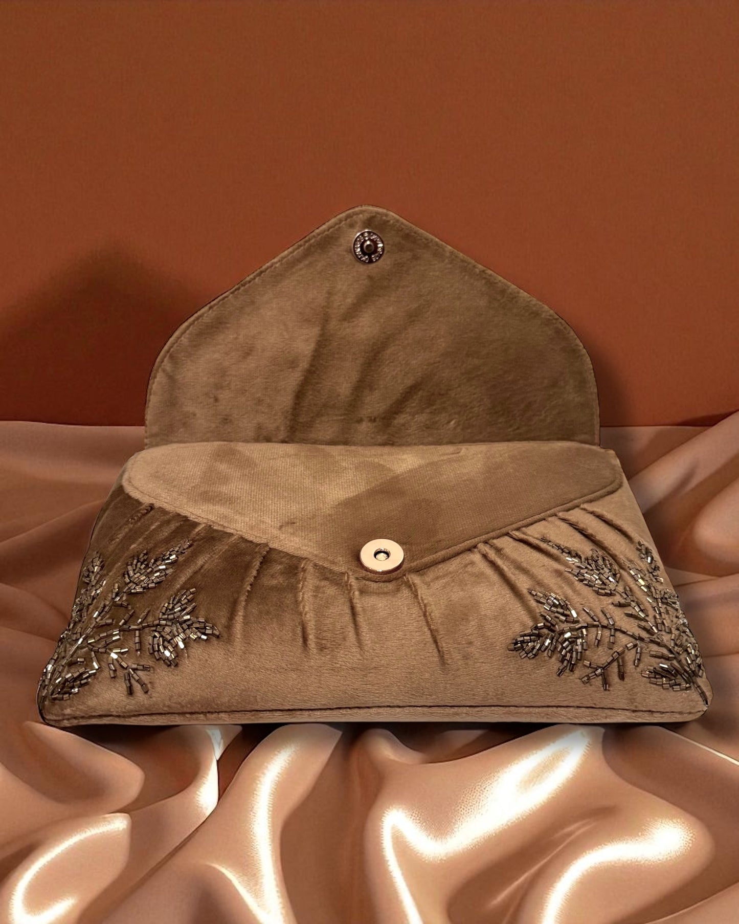 Jawhara جوهرة Beaded Velvet Bag in Brown