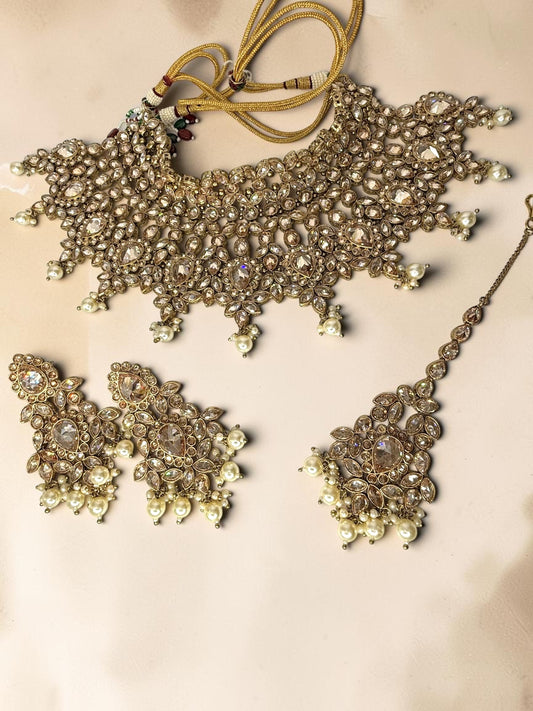 Eiliya إيليا Premium Diamond Polki Bridal Set in Gold