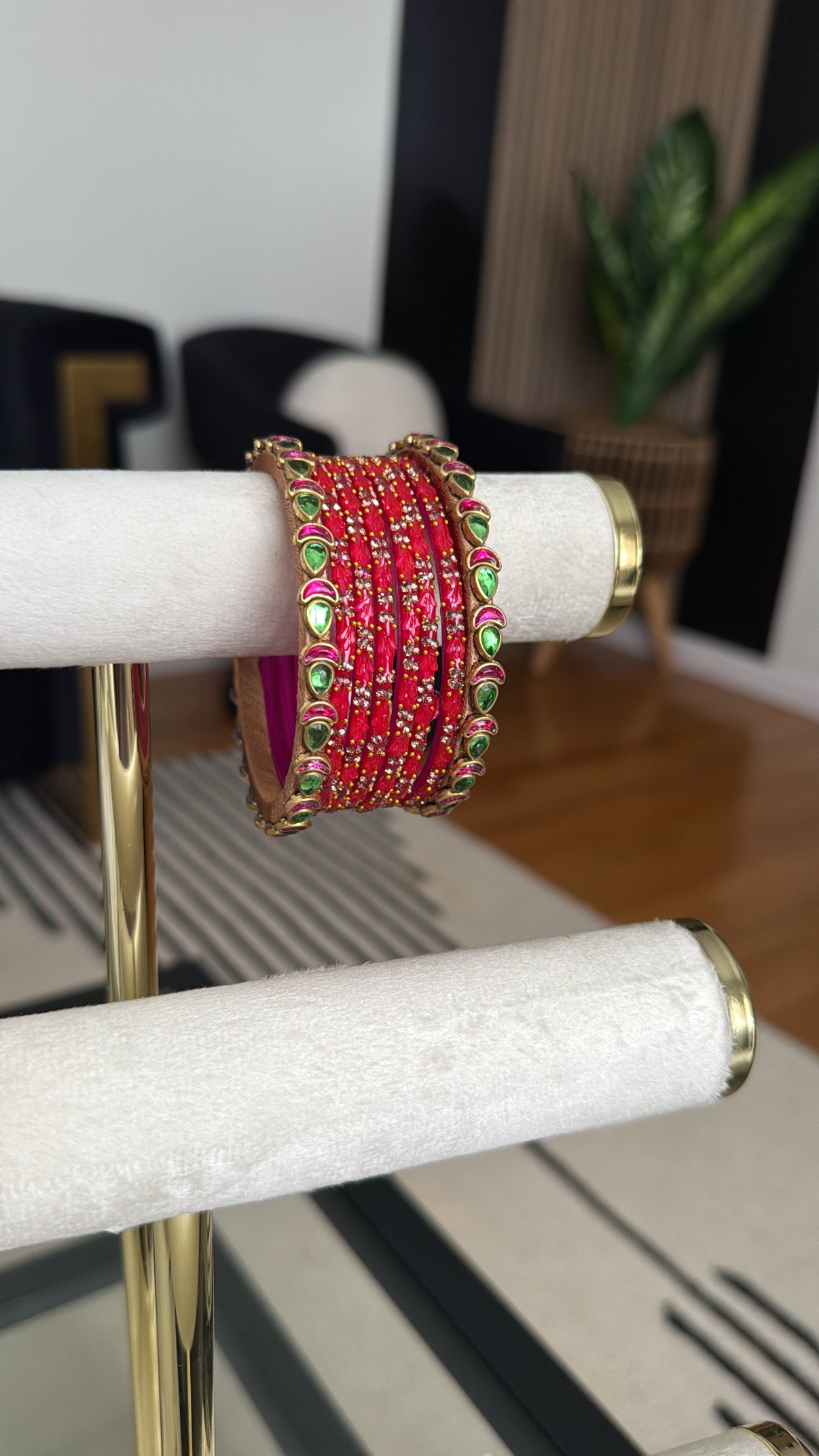 Aanya आन्या Handmade Glass Bangles in Hot Pink & Green