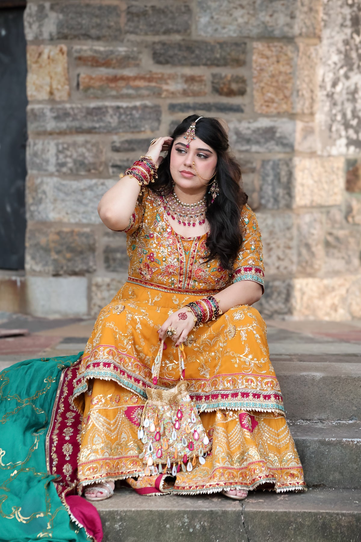 Swara स्वरा Polti Bag in Gold