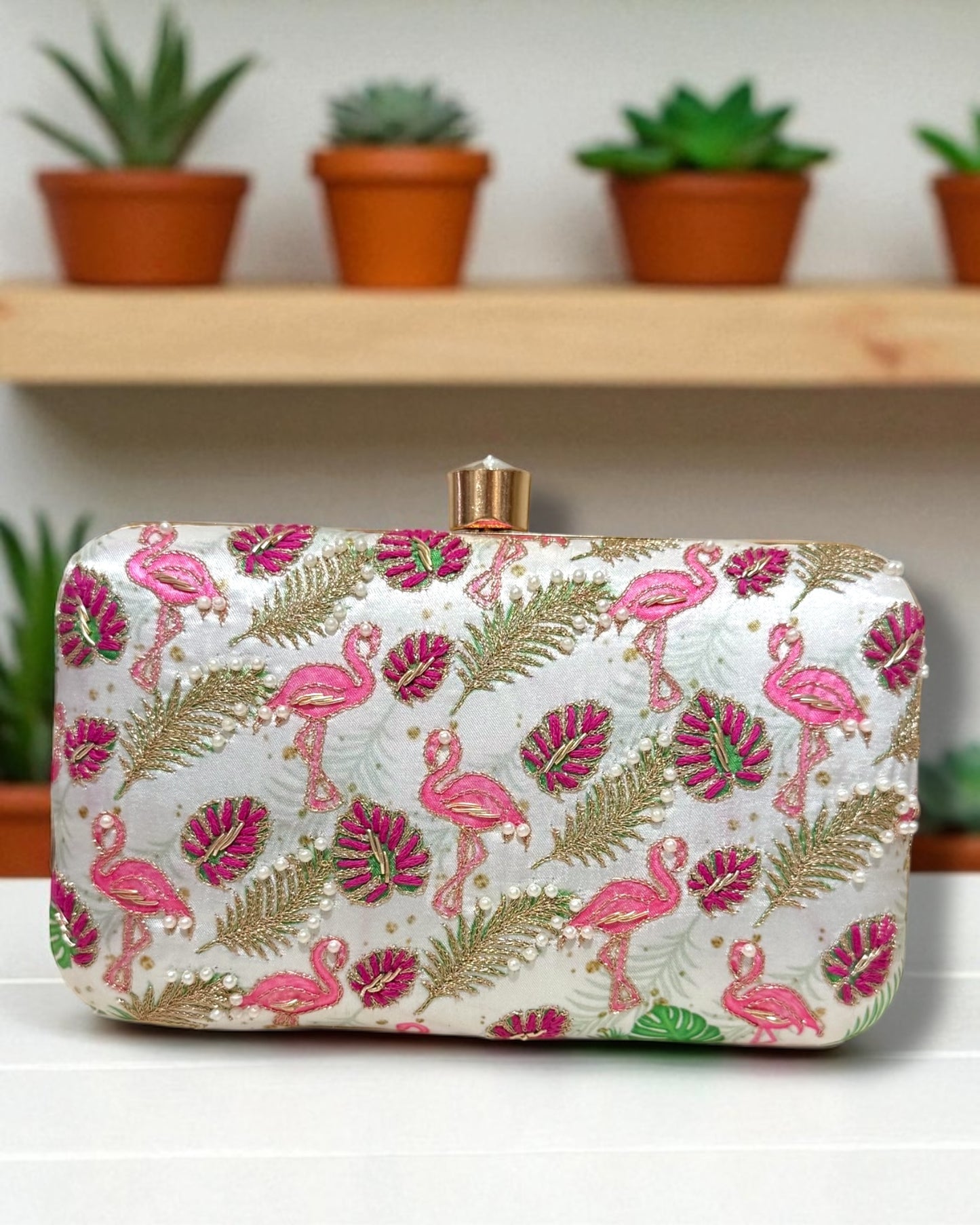 Sasha साशा Flamingo Clutch