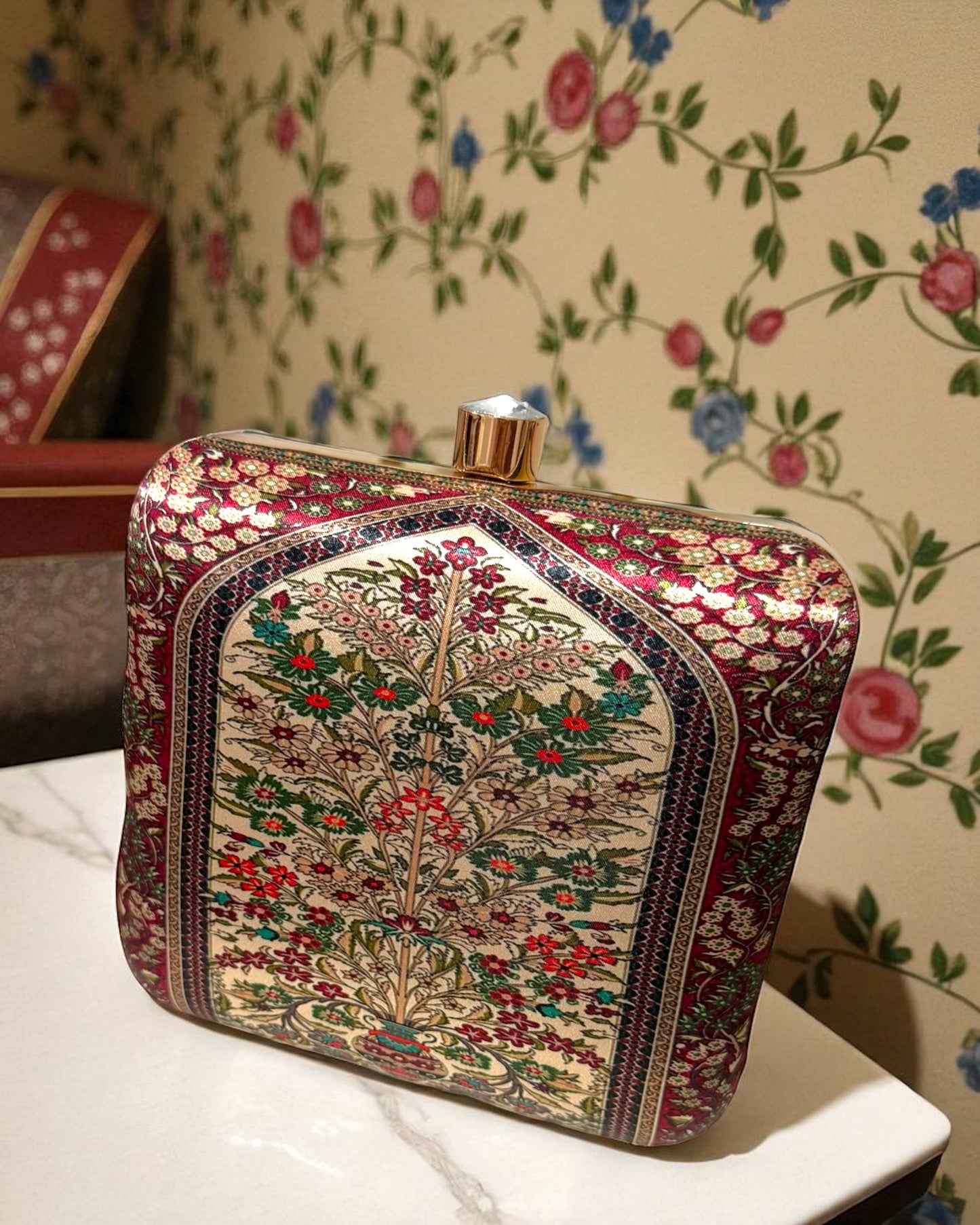 İrem إيريم Turkish Square Clutch