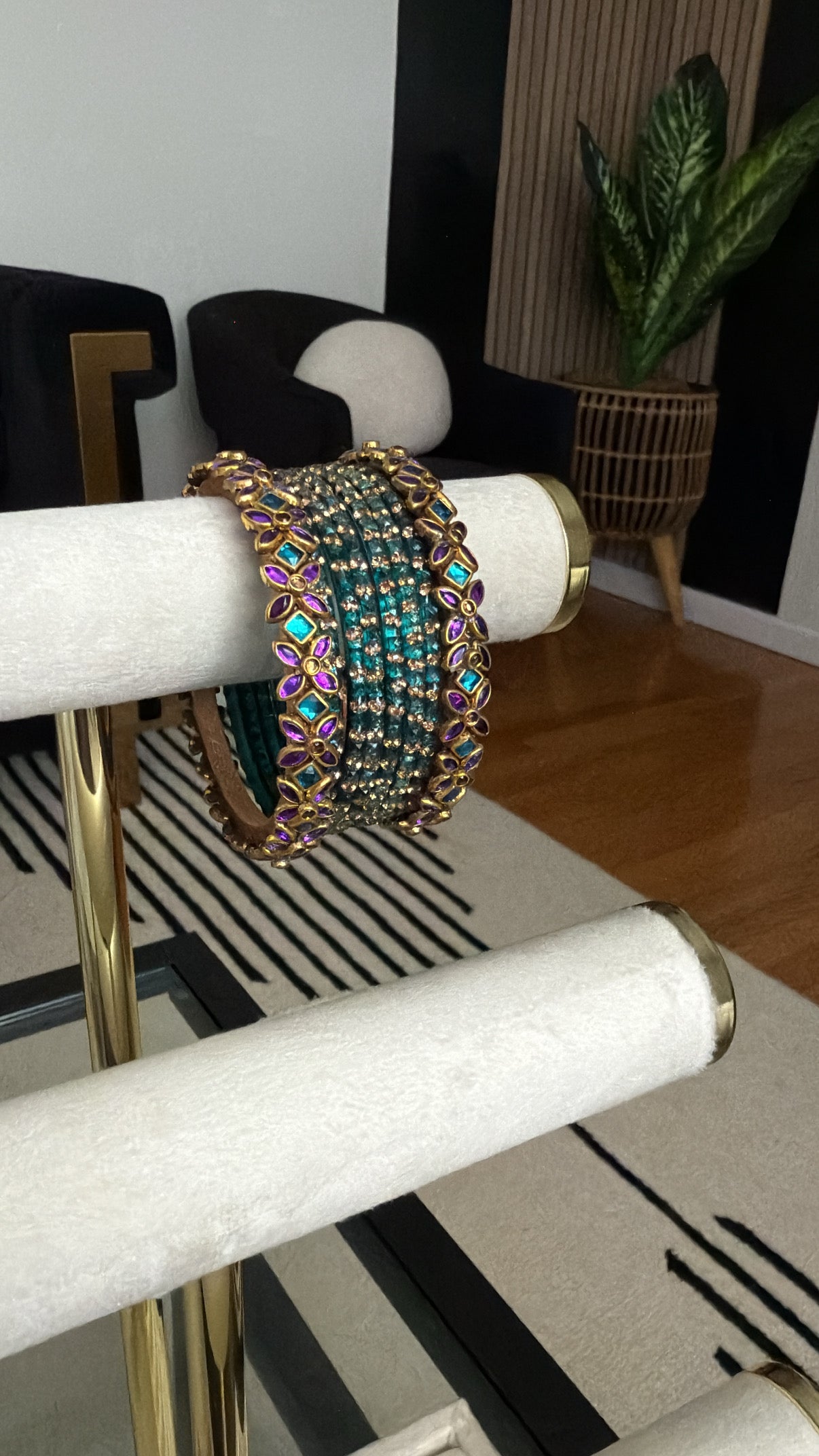 Varunika वारुणिका Handmade Glass Bangles