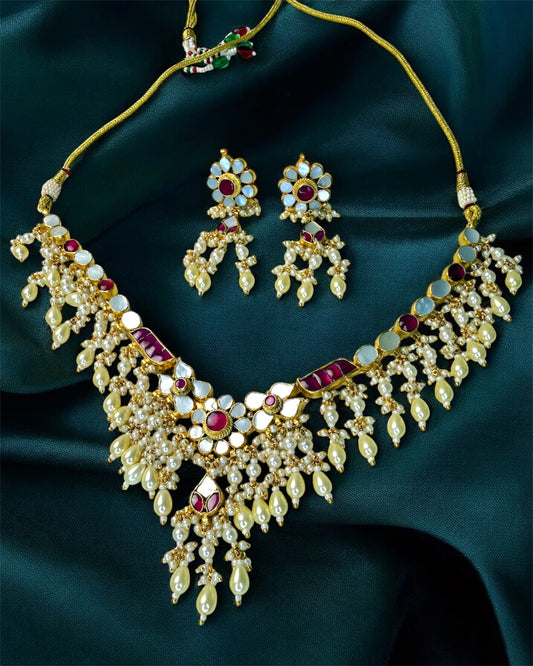 Malika ملكة Ruby Paachi Kundan Pearl Set - 22k Gold Plated