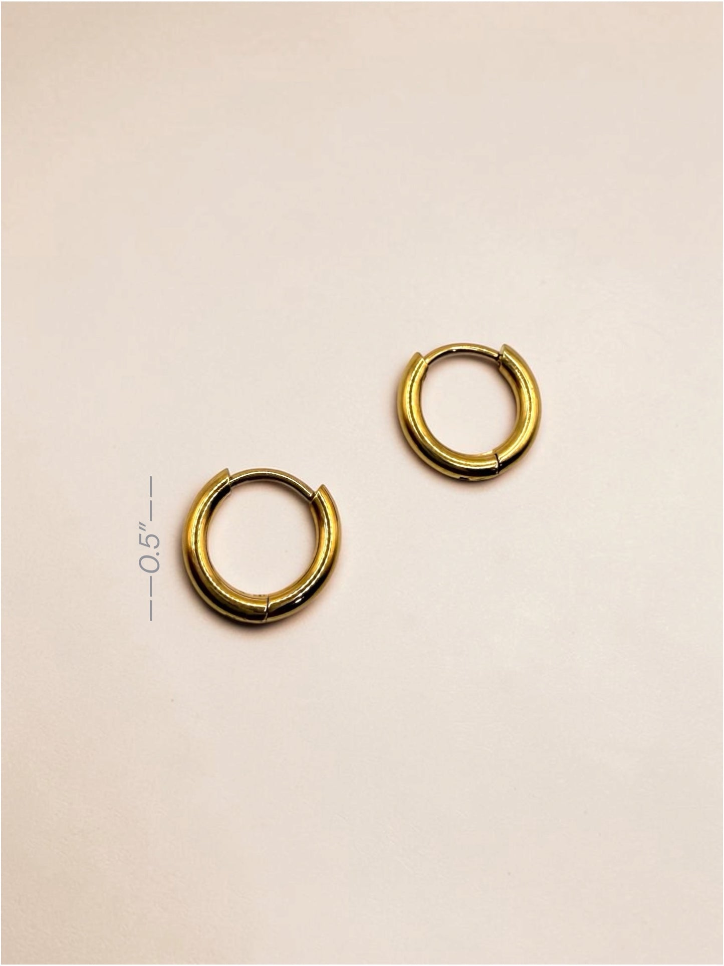 Nayana नयना Gold Huggie Hoops - 18k Gold Plated and Stainless Steel