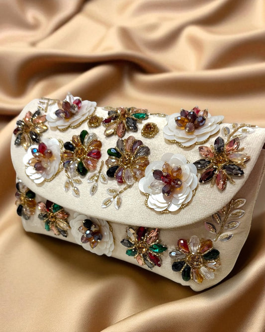 Azra عَذْراء Floral Bag in Cream