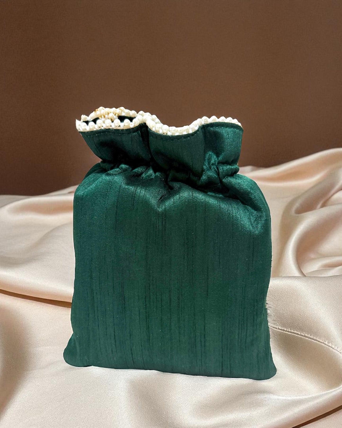 Munira منيرة Potli Bag in Green