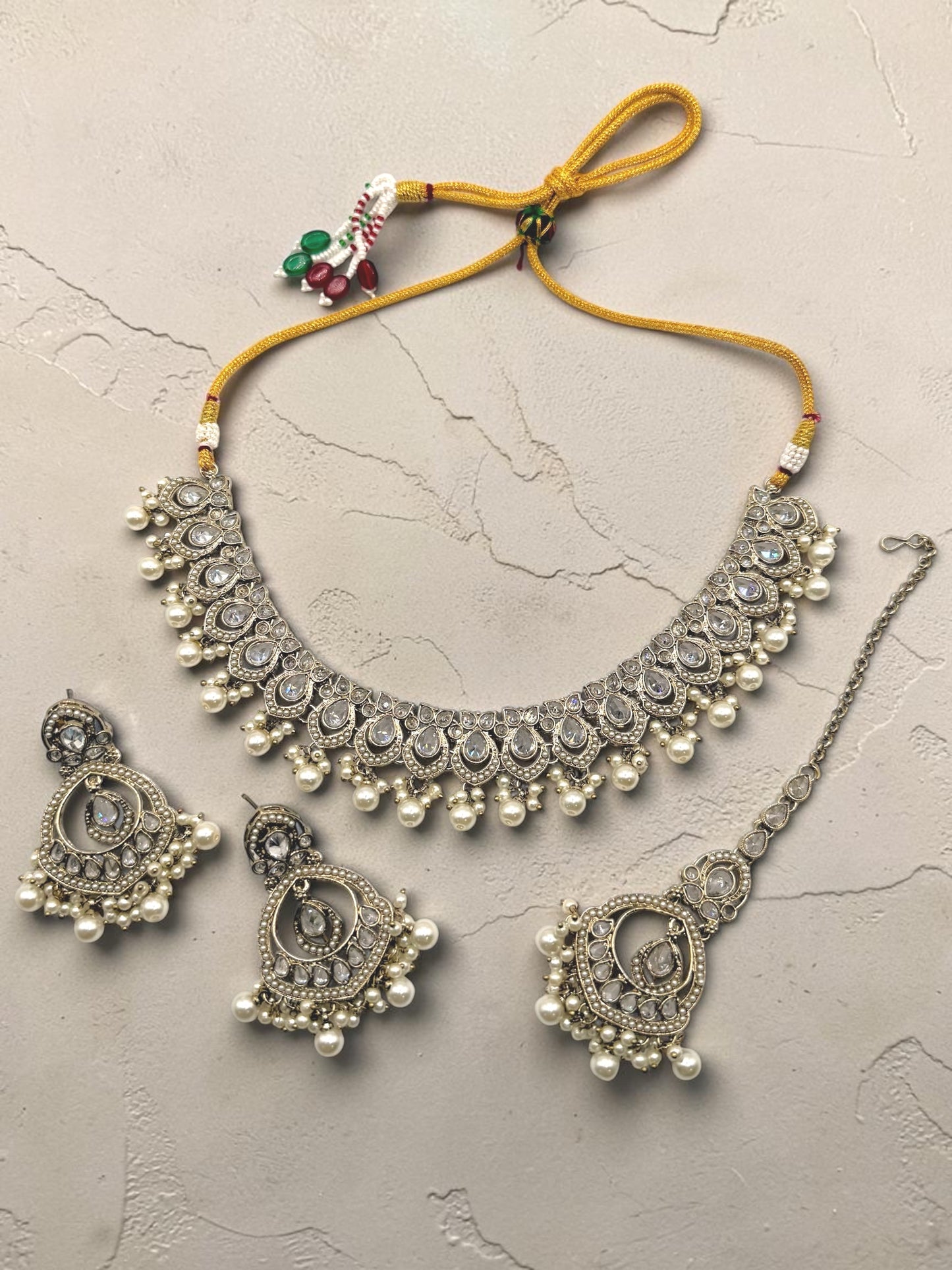 Anvita अन्विता Polki Set in White Gold