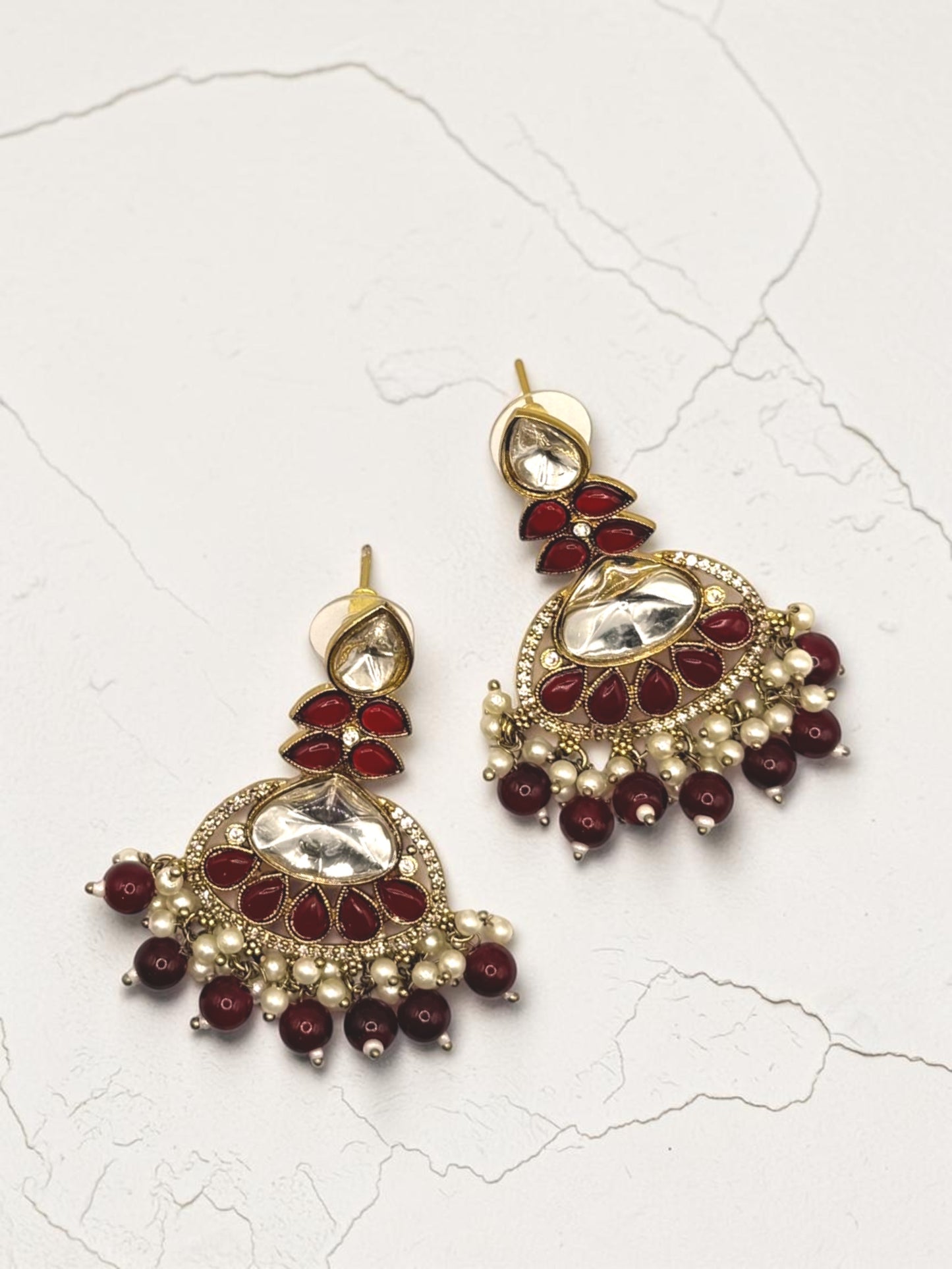 Fatinah فاتنة Kundan Earrings in Maroon