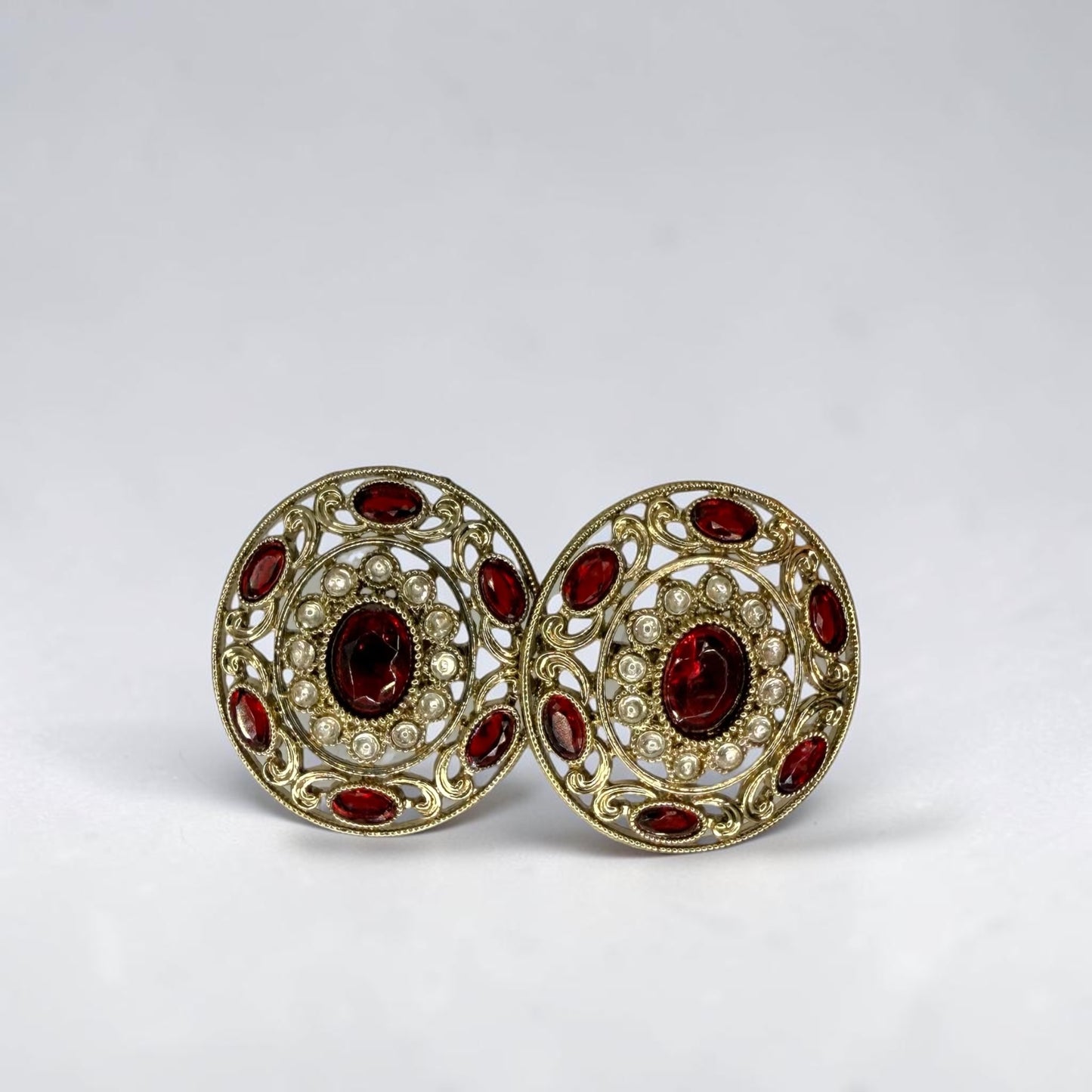 Suhaila سهيلة Kundan Studs in Maroon