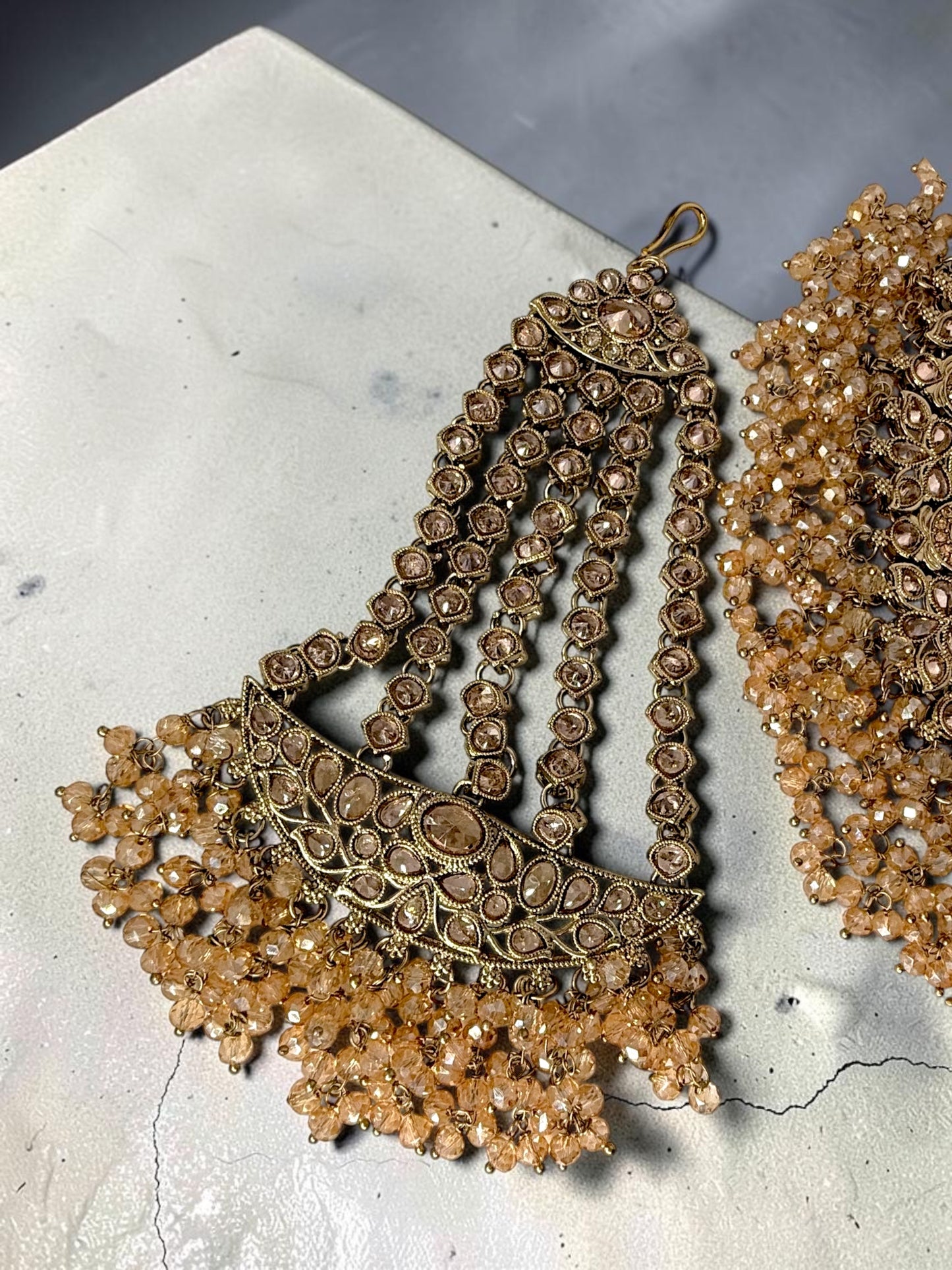 Anurita अनुरिता Polki Bridal Set in Honey Gold