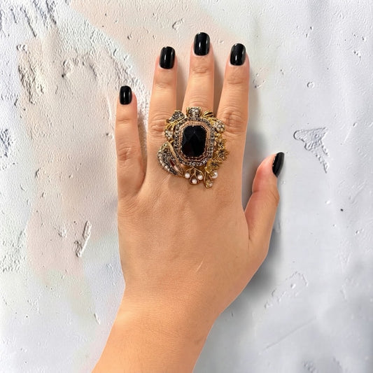 Sevda Turkish Ring in Black