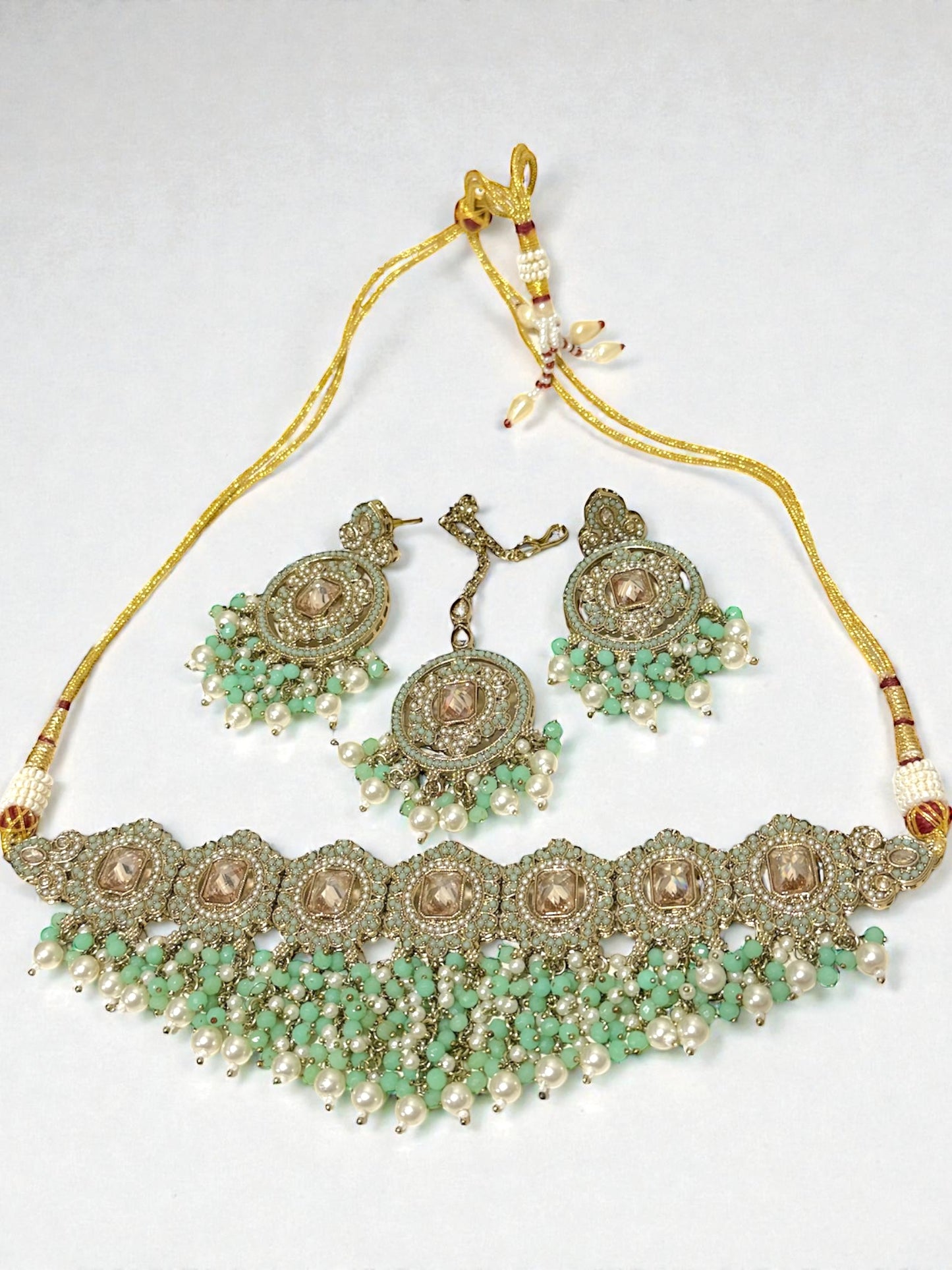 Saachi साची Waterfall Choker in Mint