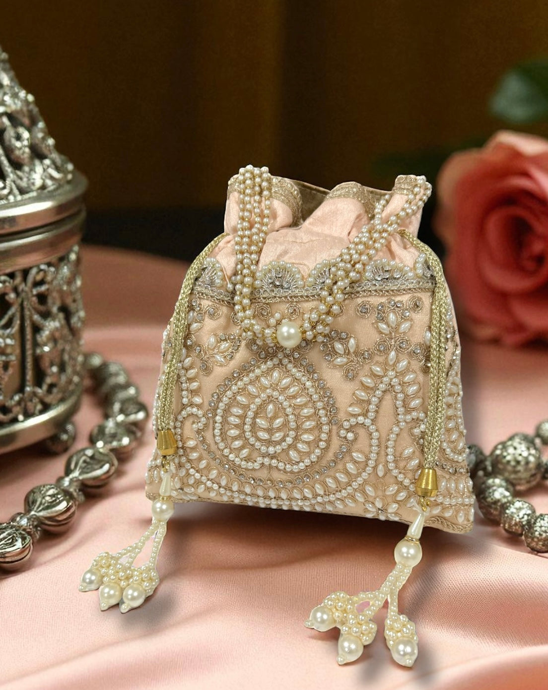 Salina سالينا Potli Bag in Peach
