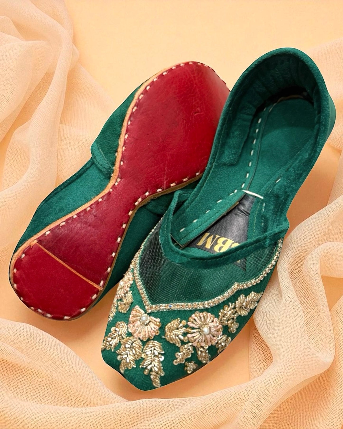 Shehzadi شهزادي Khussay in Green