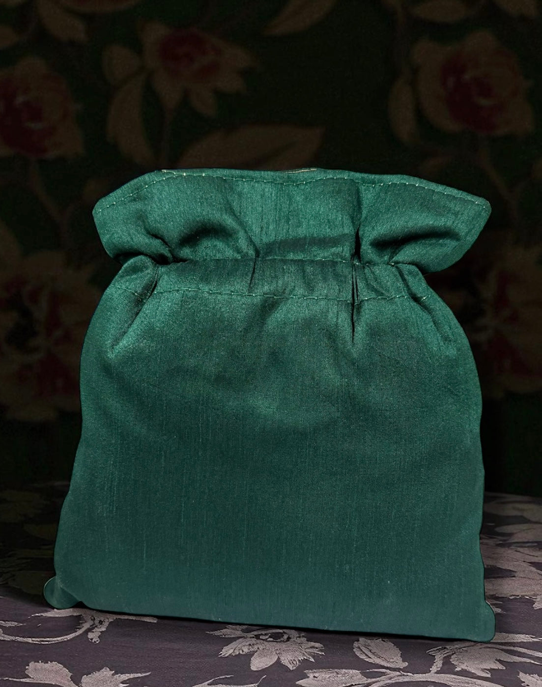 Nazleen نازلين Potli Bag in Green