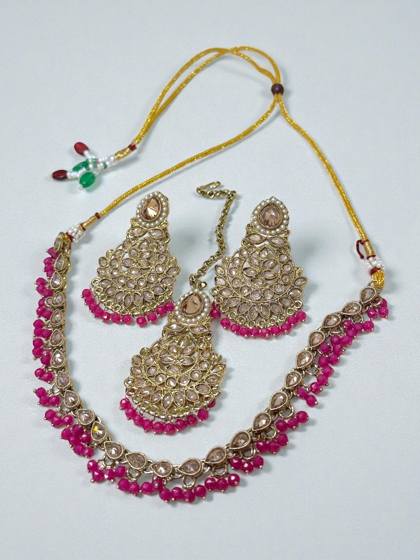 Hira حرا Danity Set in Hot Pink & Gold