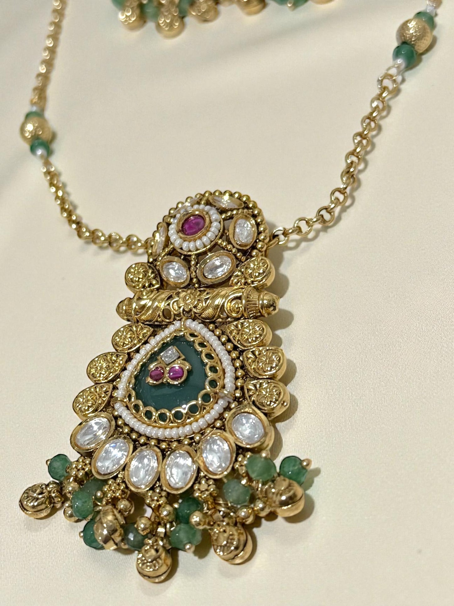 Ishani ईशानी Gold Plated Mala Set