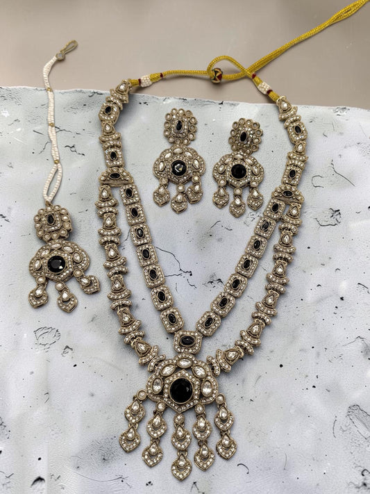 Urmila उर्मिला Kundan Mala Set in Black
