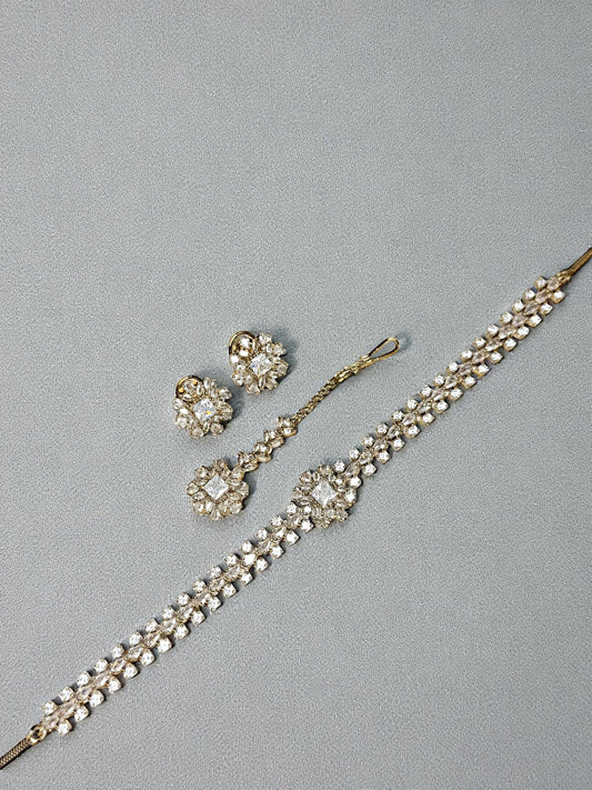 Zohra زهرة Dainty American Diamond Choker Set in White