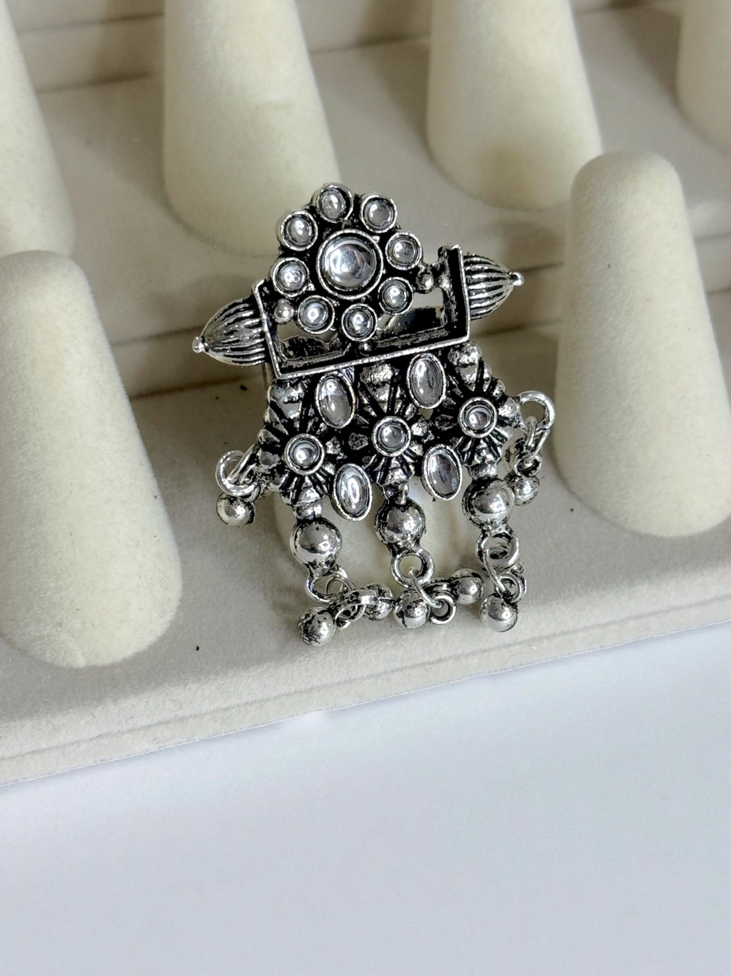 Thanaa ثناء Oxidized Rings