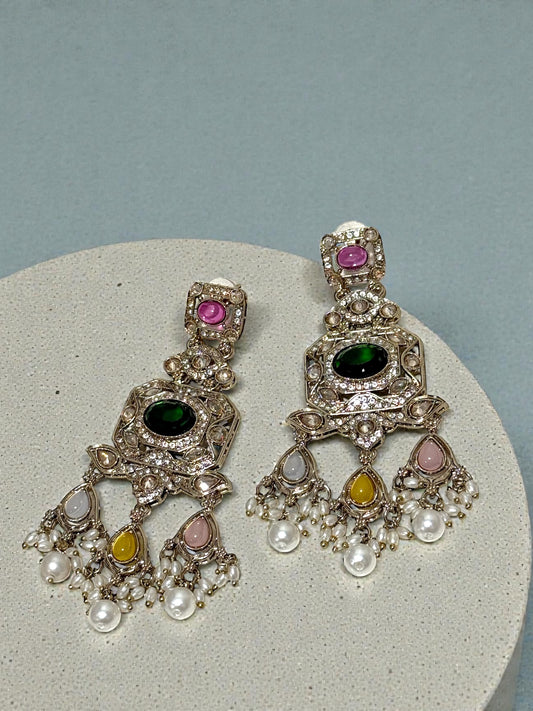 Archana अर्चना Polki Earrings in Multicolor - Green Center Stone