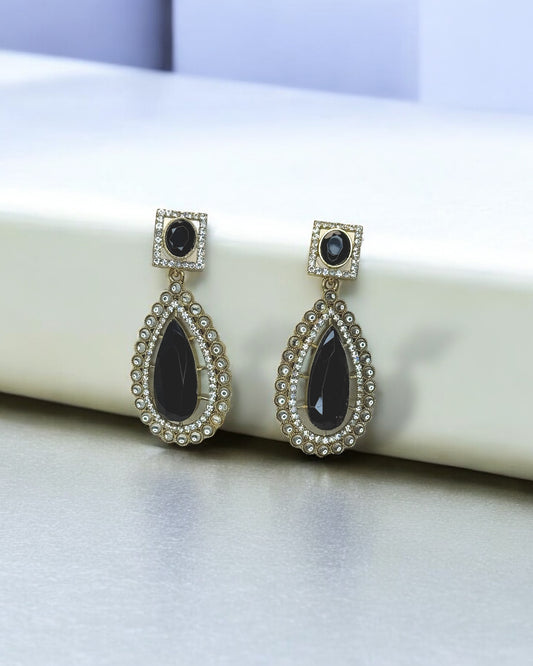 Ziya ضياء Earrings in Black