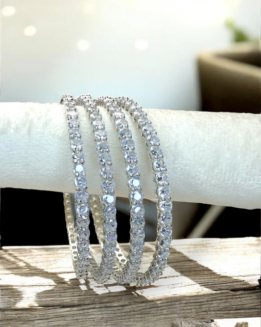 Noura نورة Diamond Kare in Silver