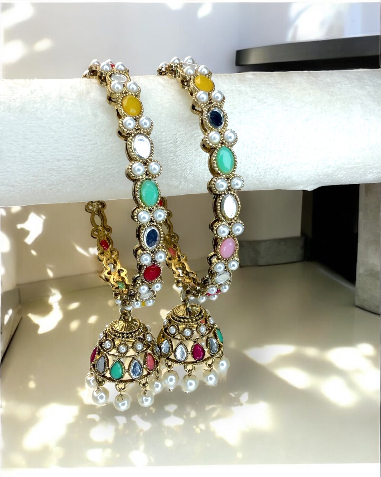 Lubna لبنى Jhumki Kare in Multicolor