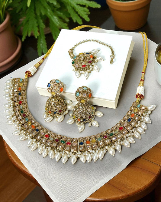 Ayesha عائشہ Polki Set in Multicolor