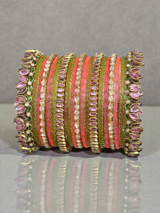 Saloni सलोनी Handmade Bridal Glass Bangles in Melon Pink & Mint in 2.10
