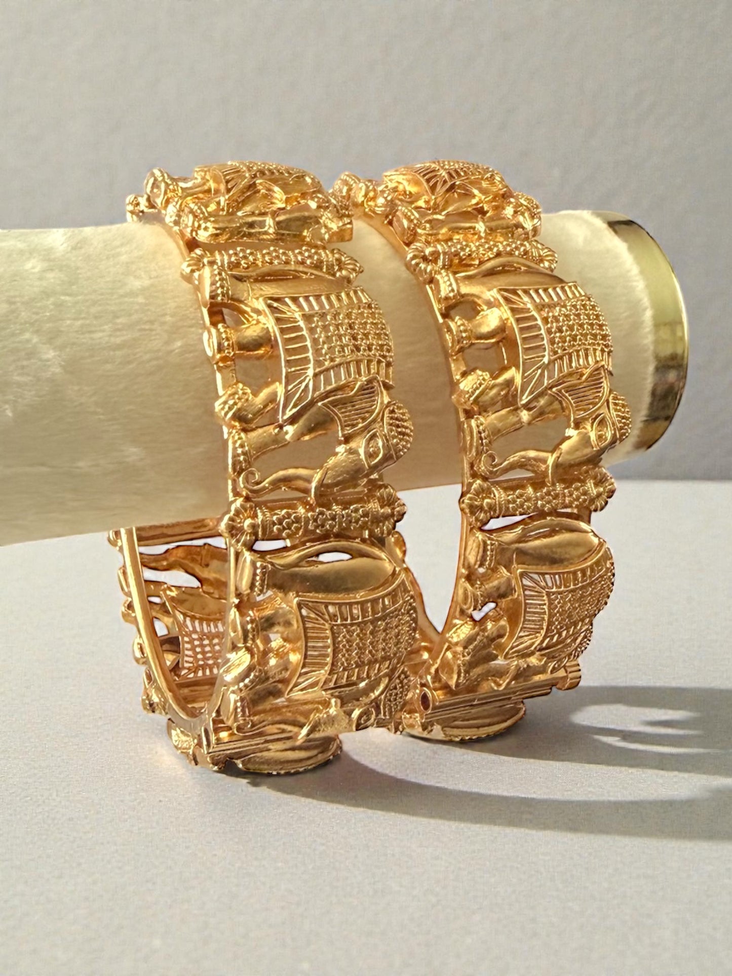 Leela लीला Gold Elephant Openable Kaday