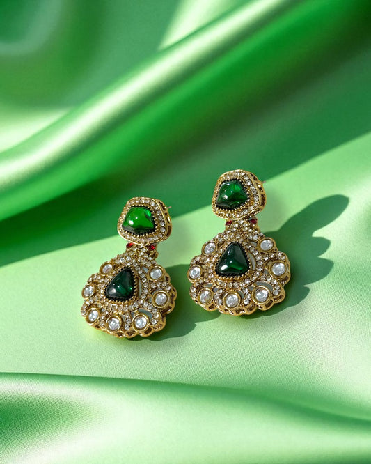 Kiara किआरा Kundan Earrings in Green