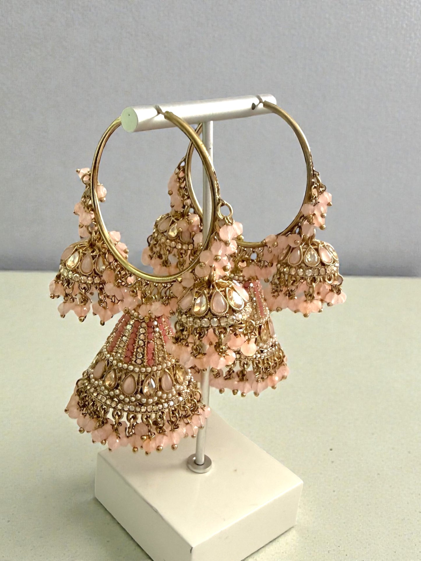 Hifza حفظة Jhumki Hoops in Pink