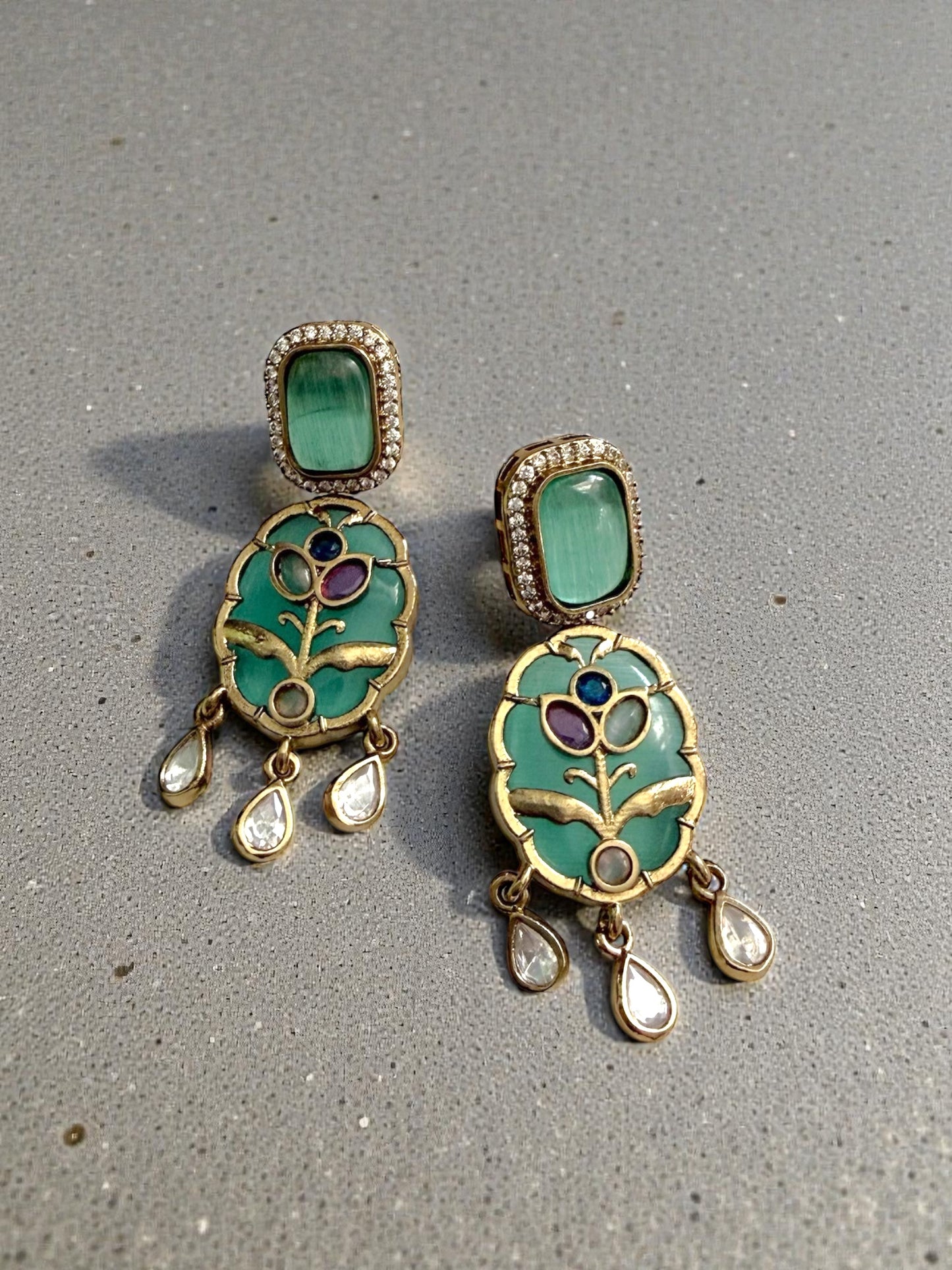 Rawiya راوية Fusion Kundan Earrings in Mint