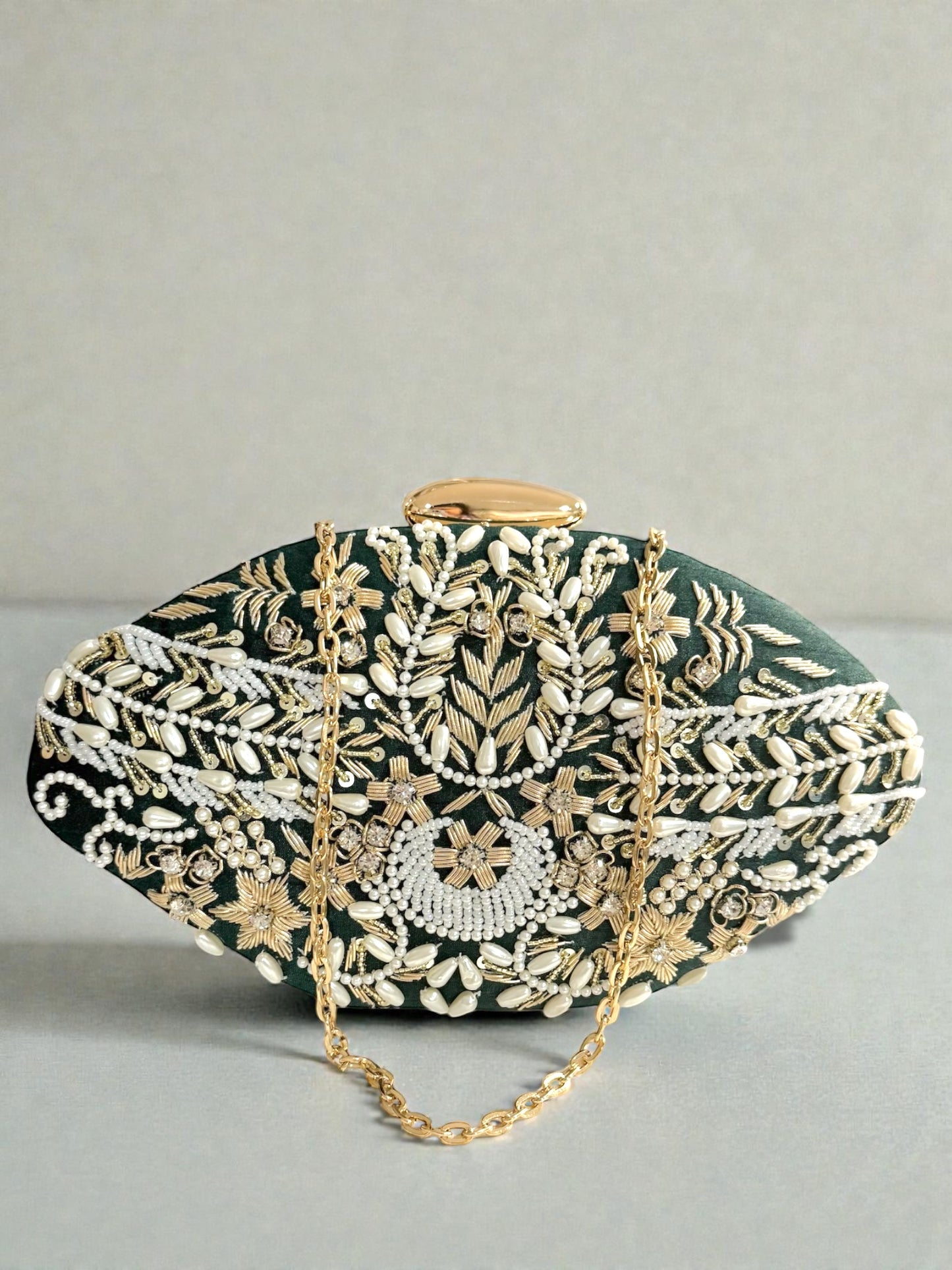 Suhaila سهيلة Handmade Clutch in Green