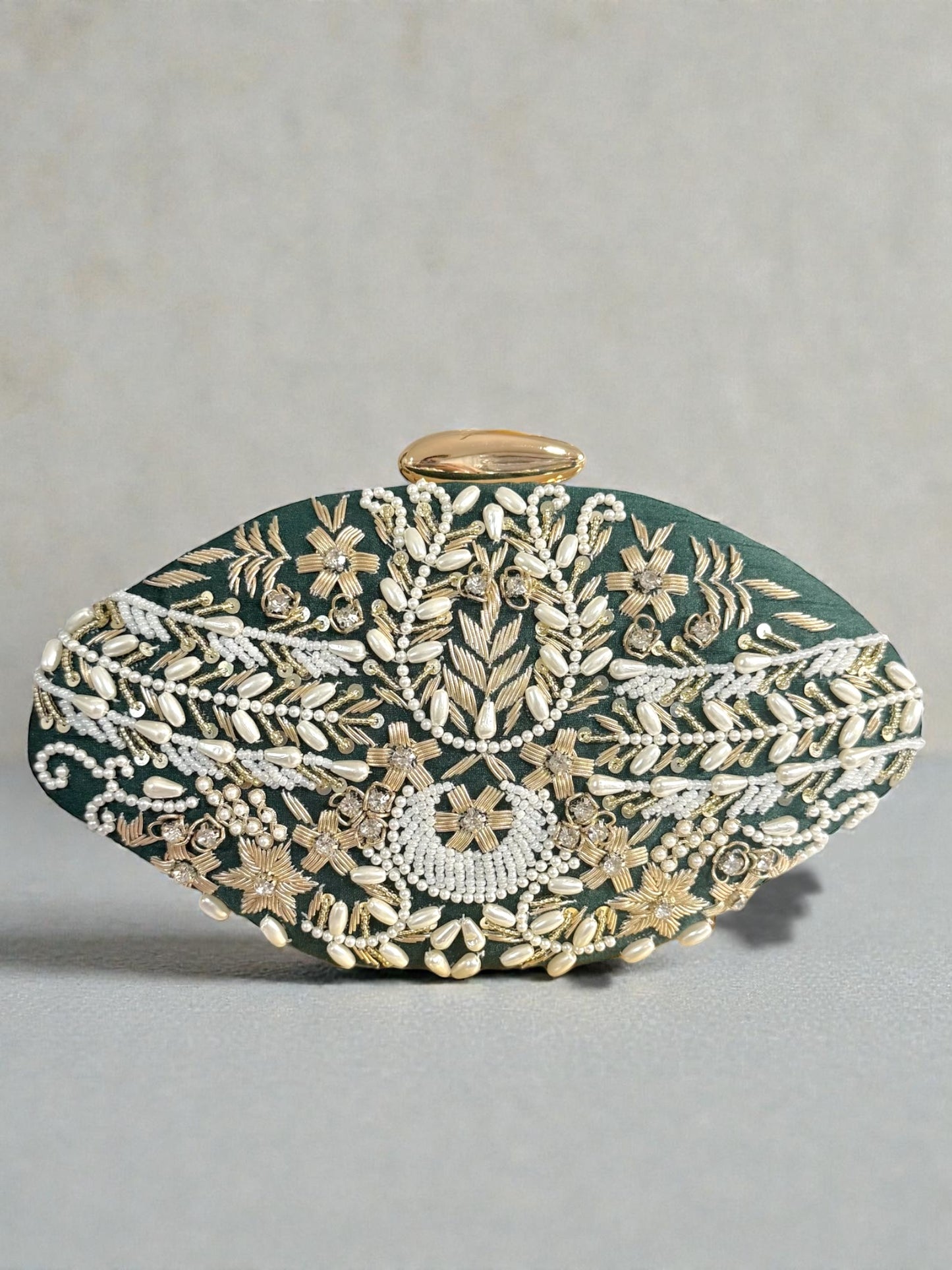 Suhaila سهيلة Handmade Clutch in Green