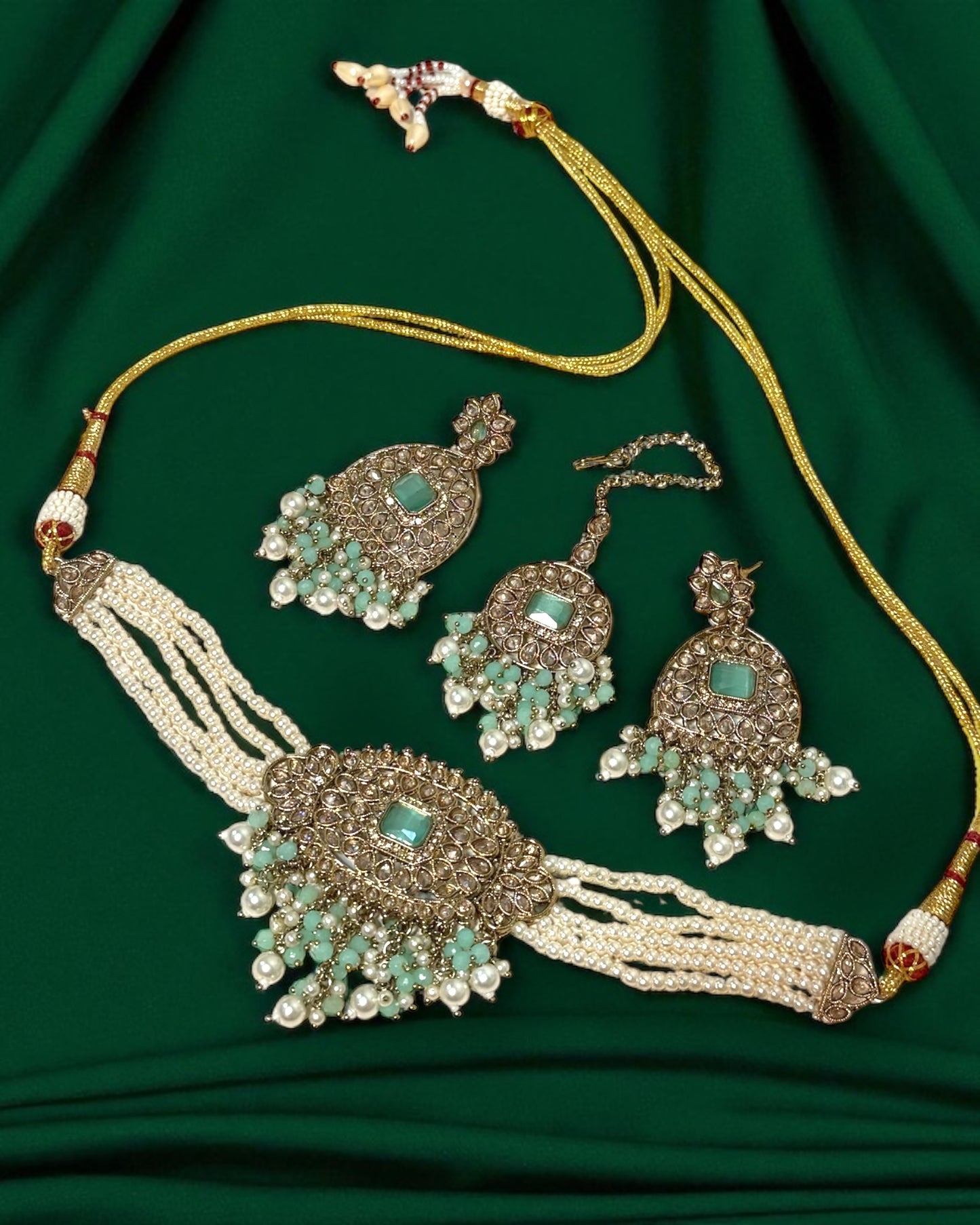 Mubeena مبينة Polki Waterfall Choker Set in Mint
