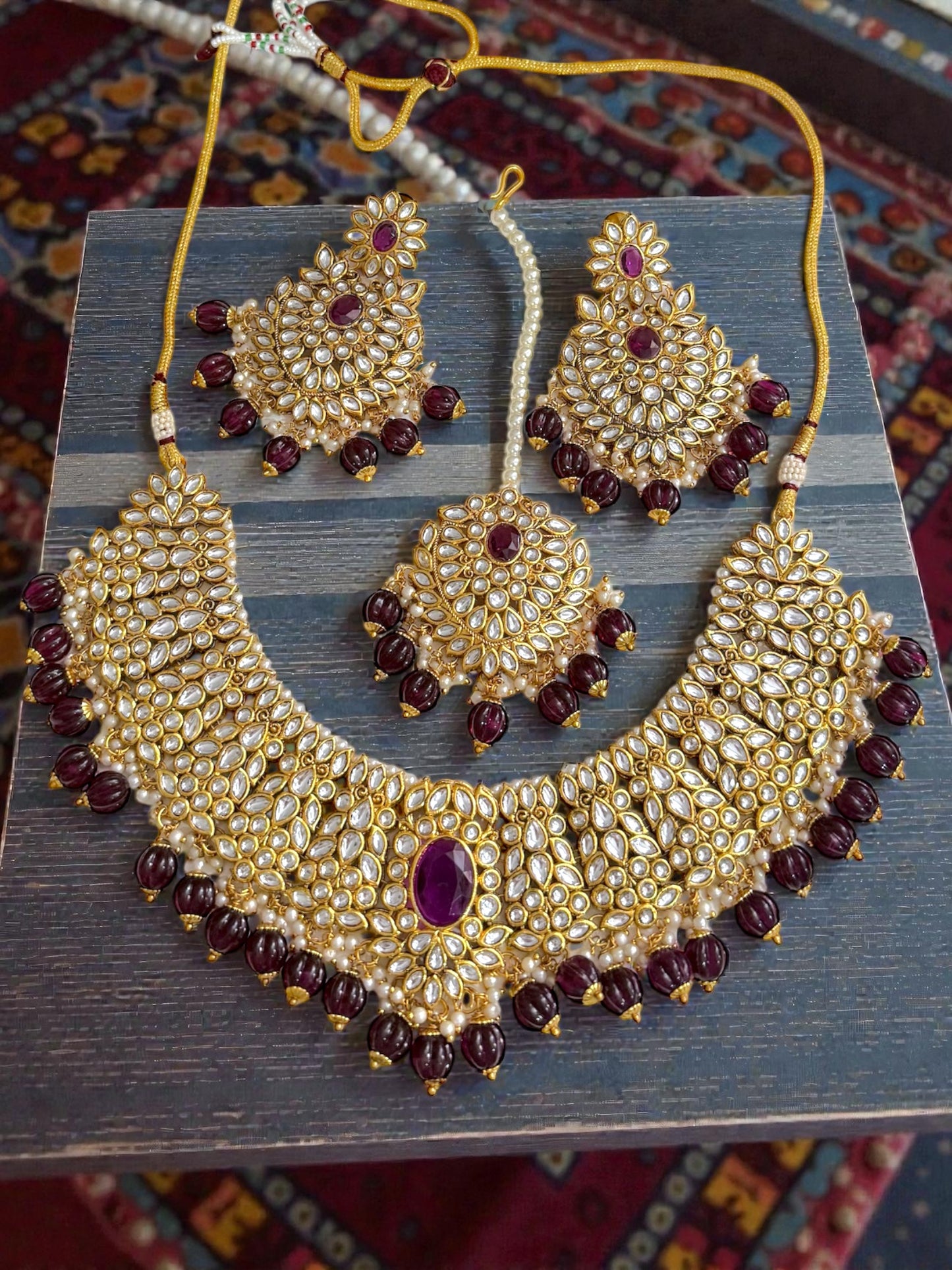 Miraq ميرق Kundan Set in Purple